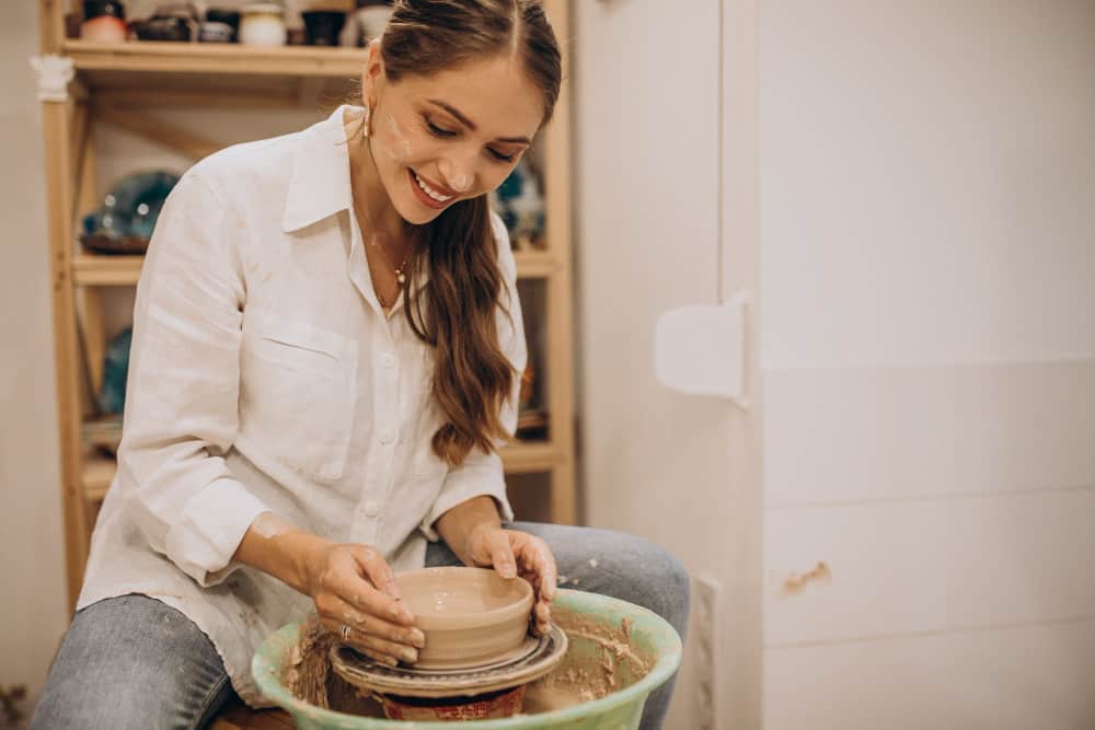 creative pottery class